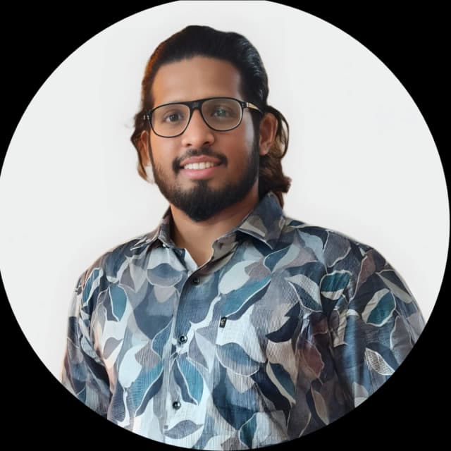 Sujay Ambelkar Employees Photo